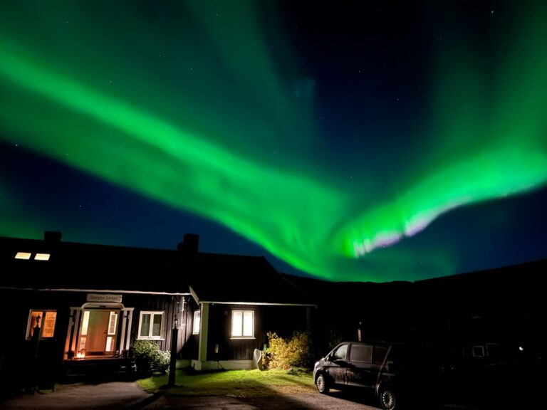 Catedral da Aurora Boreal em Alta